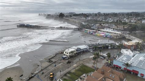 More rain for Bay Area set to arrive as waves continue to thrash the coast